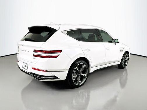 2025 Genesis GV80 2.5T