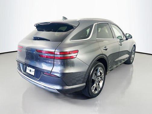 Gray 2023 Genesis Electrified GV70 Advanced AWD
