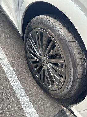 White Pearl 2023 Lexus RX 350 Luxury