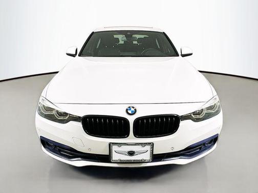 2018 BMW 330 xDrive
