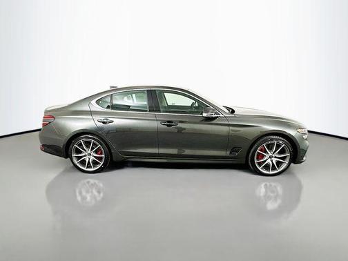 2025 Genesis G70 2.5T AWD