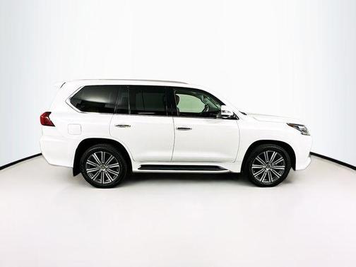 2016 Lexus LX 570 Base