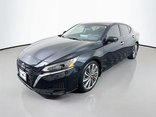 2024 Nissan Altima 2.5 SL