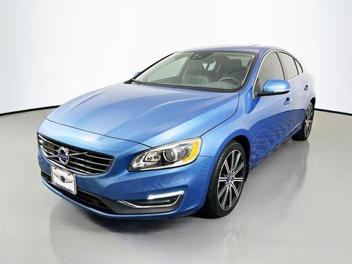 2015 Volvo S60 T5 Platinum
