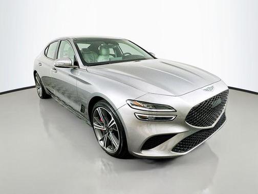 2025 Genesis G70 2.5T RWD