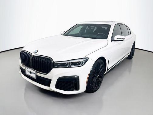 2020 BMW 740 740i