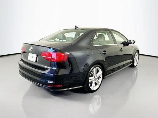 2017 Volkswagen Jetta GLI