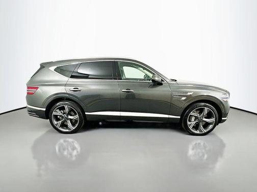 2026 Genesis GV80 2.5T