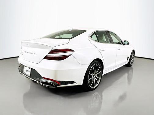 2025 Genesis G70 2.5T RWD