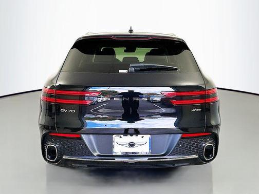 2025 Genesis GV70 2.5T AWD