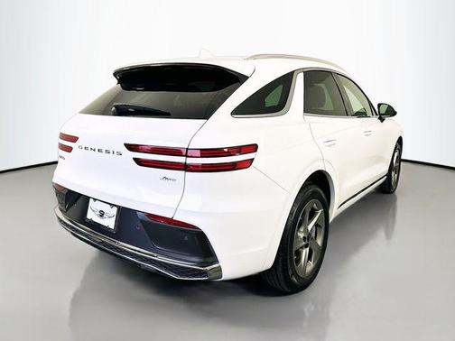 2026 Genesis GV70 2.5T