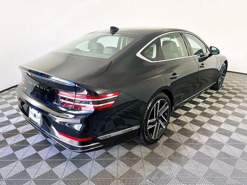 Black 2026 Genesis G80 2.5T Advanced AWD