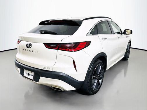 Majestic 2023 INFINITI QX55 LUXE