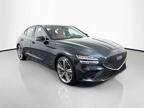 2025 Genesis G70 2.5T RWD