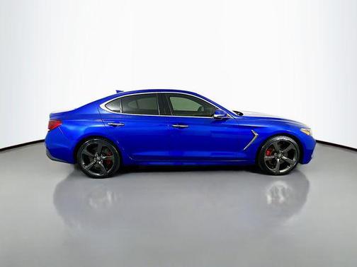 2020 Genesis G70 2.0T RWD