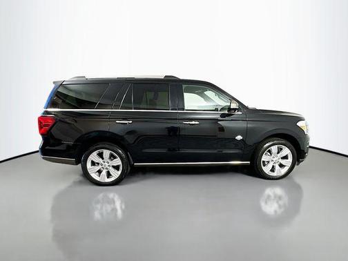 2024 Ford Expedition King Ranch