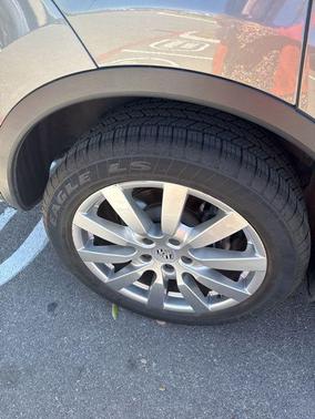 Meteor Gray Metallic 2016 Porsche Cayenne Cayenne