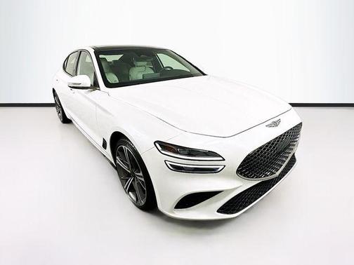 2024 Genesis G70 3.3T RWD Sport Advanced