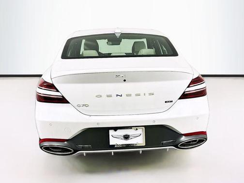 2024 Genesis G70 3.3T RWD Sport Advanced