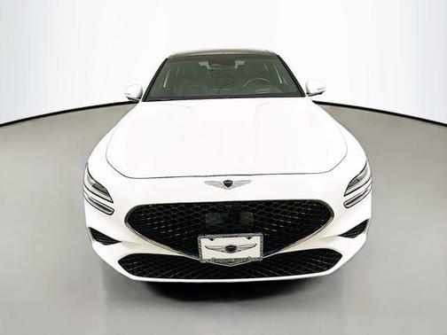 White 2022 Genesis G70 3.3T RWD