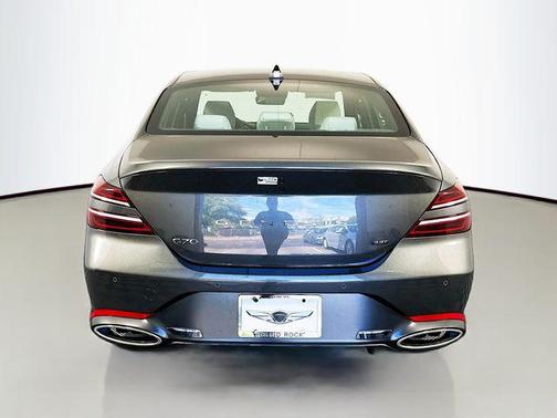 Makalu Gray 2026 Genesis G70 3.3T RWD Sport Prestige