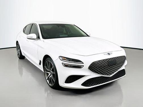 2023 Genesis G70 2.0T RWD
