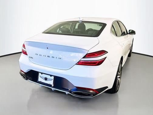 White 2026 Genesis G70 2.5T RWD
