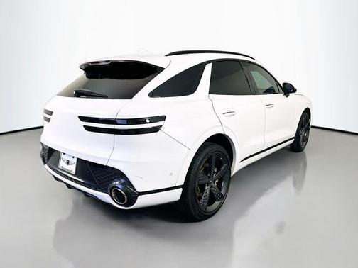 White 2022 Genesis GV70 3.5T AWD Sport