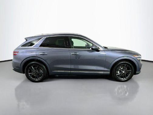 Ceres Blue 2027 Genesis GV70 2.5T Advanced