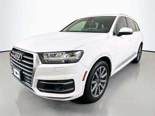 Glacier White 2017 Audi Q7 3.0T Prestige