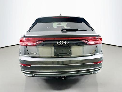 2021 Audi Q8 55 Premium Plus