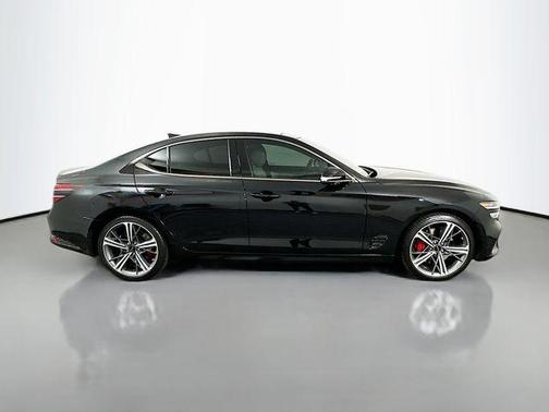 2025 Genesis G70 3.3T RWD Sport Advanced