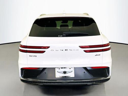 2026 Genesis GV70 2.5T Select
