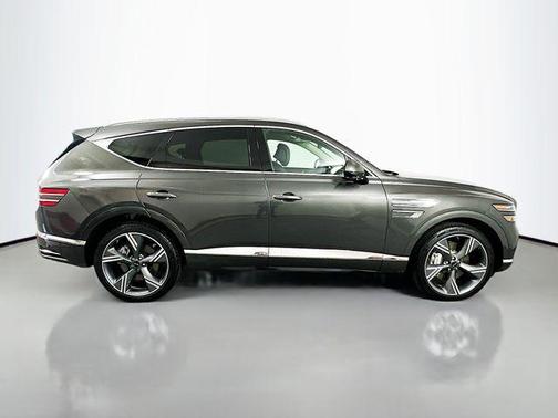 2025 Genesis GV80 2.5T