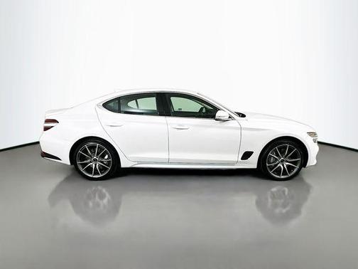 2025 Genesis G70 2.5T AWD