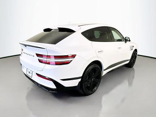Uyuni White 2026 Genesis GV80 Coupe 3.5T e-SC