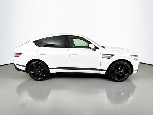 Uyuni White 2026 Genesis GV80 Coupe 3.5T e-SC