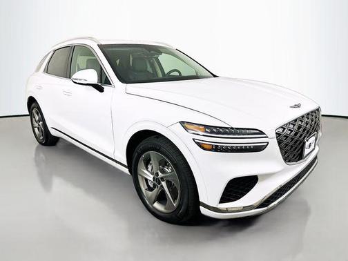 Alta White 2026 Genesis GV70 2.5T