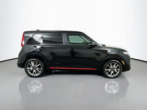 2021 Kia Soul GT-Line