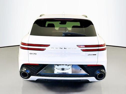 2023 Genesis GV70 3.5T AWD Sport