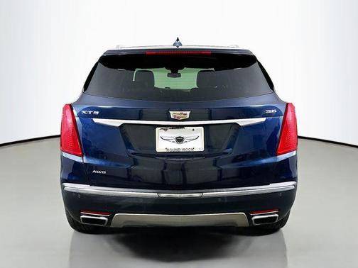 2017 Cadillac XT5 Platinum