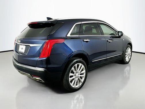 2017 Cadillac XT5 Platinum