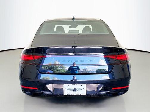 Vik Black 2026 Genesis G90 3.5T E-SC Prestige Black AWD