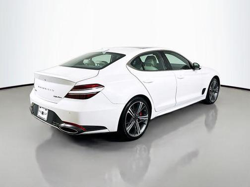 2025 Genesis G70 3.3T AWD Sport Advanced