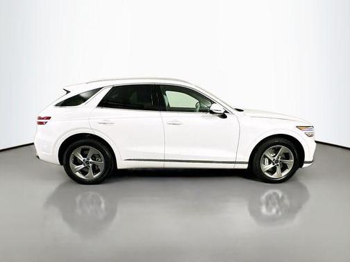 Uyuni White 2026 Genesis GV70 2.5T Advanced