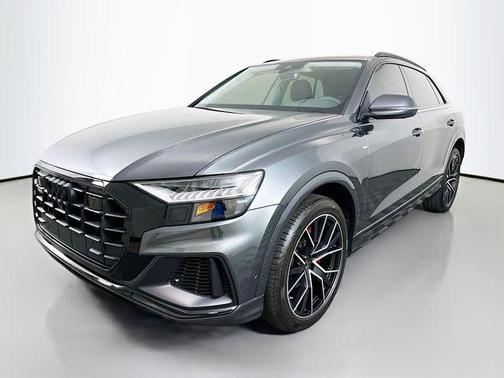 2022 Audi Q8 55 Premium Plus