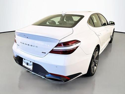 2025 Genesis G70 3.3T RWD Sport Advanced
