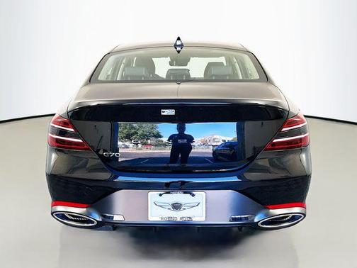 2026 Genesis G70 2.5T RWD