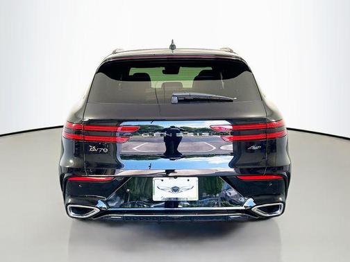 Vik Black 2026 Genesis GV70 2.5T Sport Prestige