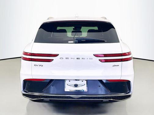 2026 Genesis GV70 2.5T Advanced